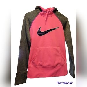Nike XS WOMEN'S THERMA-FIT HOODIE